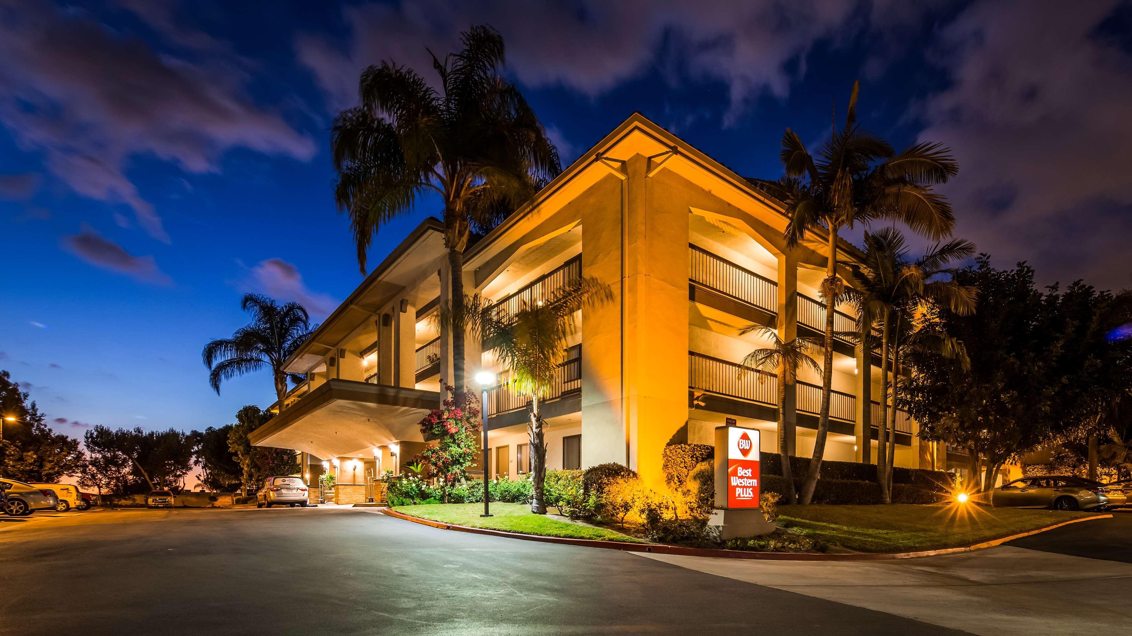 Best Western Plus Orange County Airport North Santa Ana Bagian luar foto